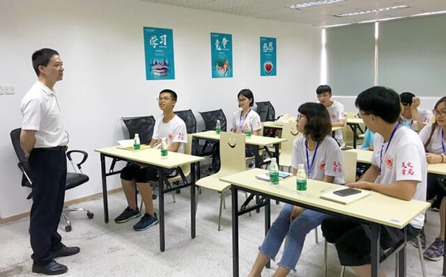 STONKAM®顺利开展广外“英文青马班”企业参观活动