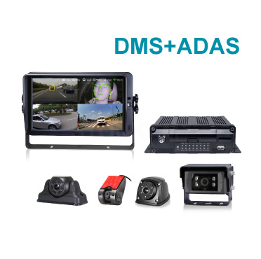 四通道智能高清车载录像一体机系统集成ADAS算法