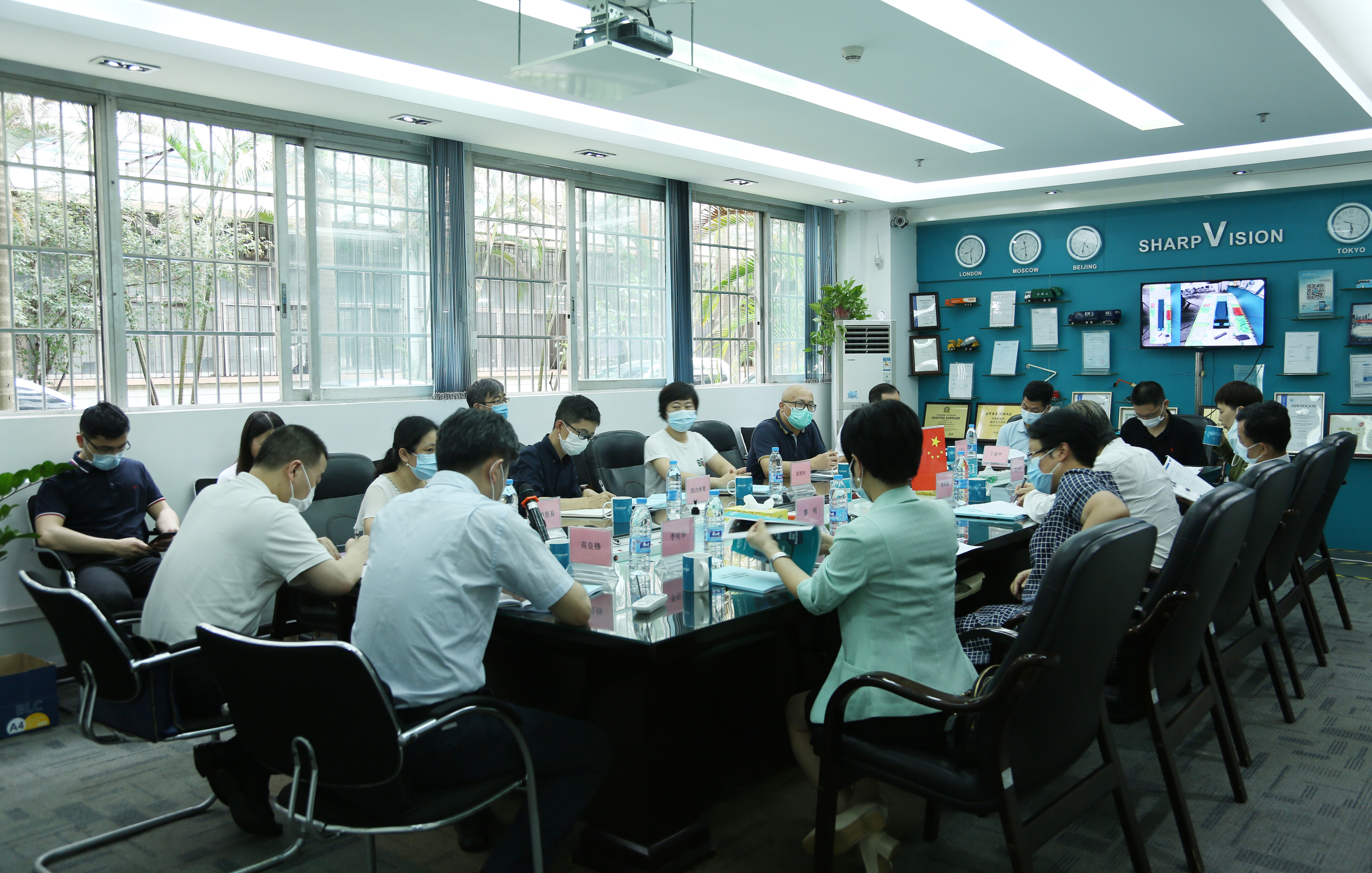 广东省人社厅参观指导